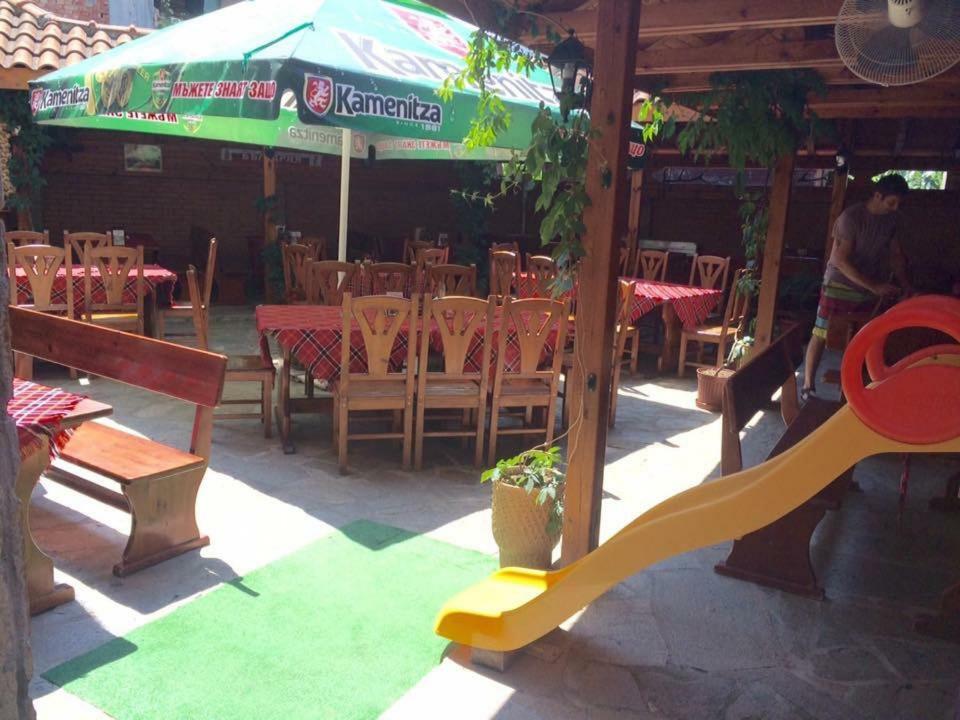 Guest House Gergana Приморско Екстериор снимка